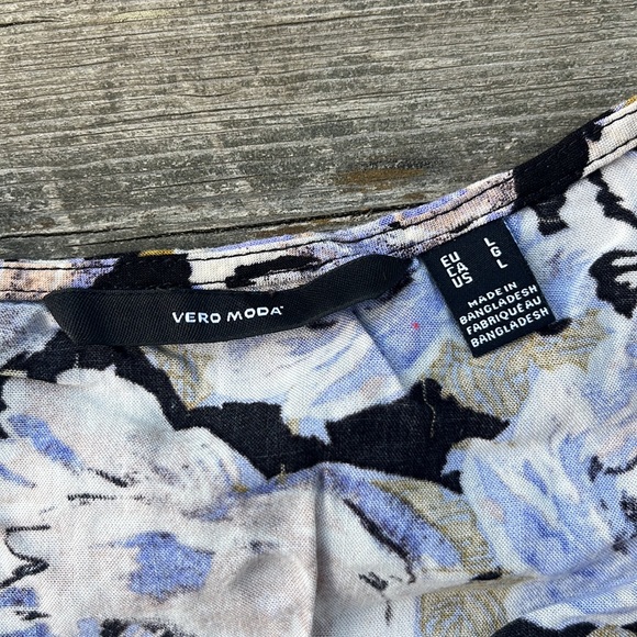 Vero Moda Floral Dress - Picture 3 of 5